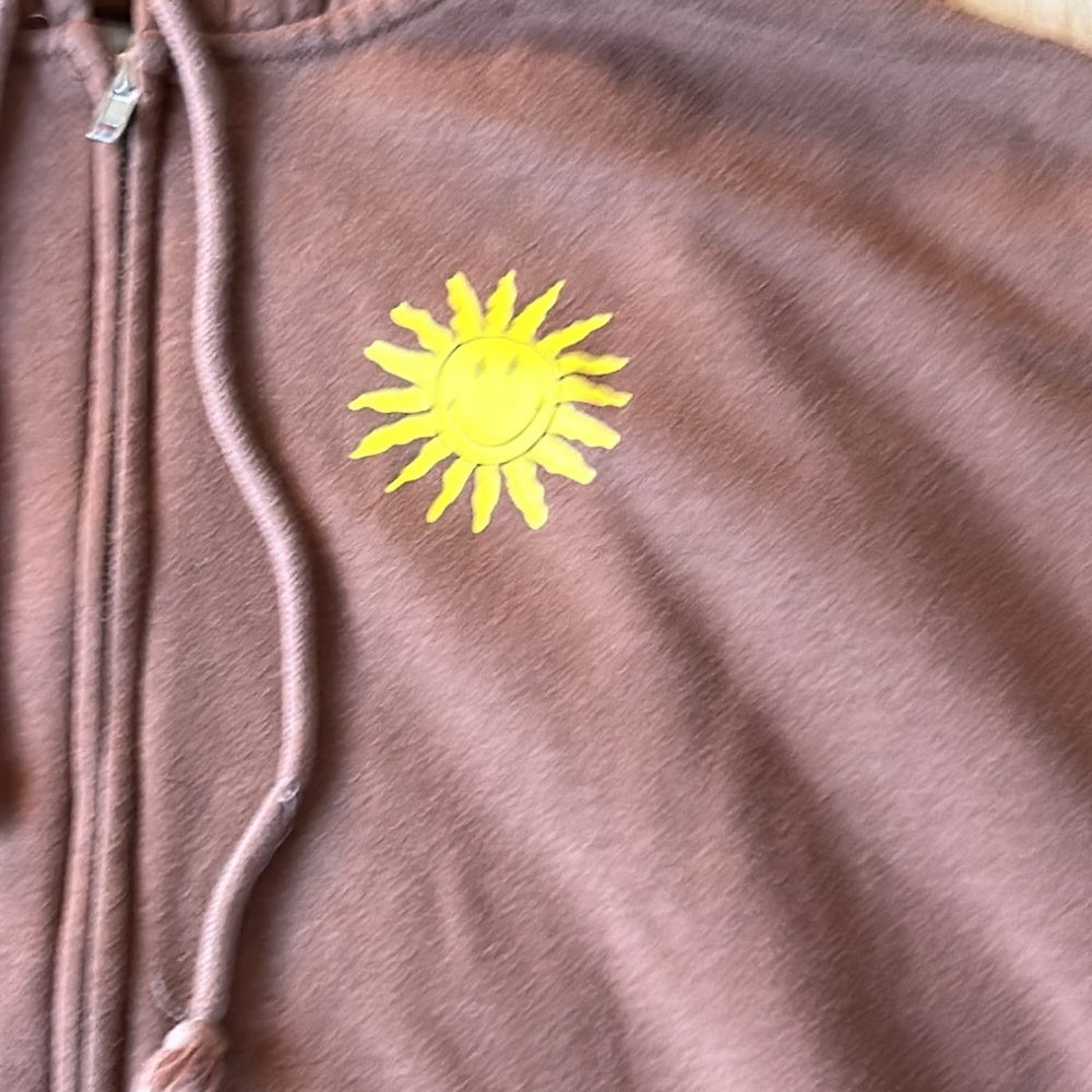 ✨Hurry Sale Special✨ H&M sunflower hoodie worn but in good condition - Picture 2 of 8